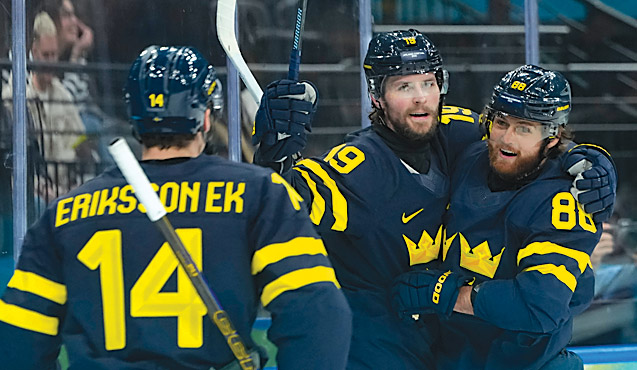 US men's hockey team plays Sweden in quarterfinals